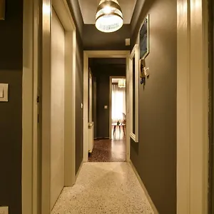 Center Comfort Apartment Thessaloniki